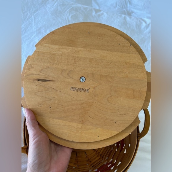 Longaberger Christmas Popcorn Basket w/ Lid Signed | 1999 - Picture 7 of 9